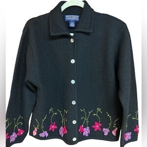 Newton Trading Co. Authentic Casual Wear Black Wool Sweater Cardigan Floral PL